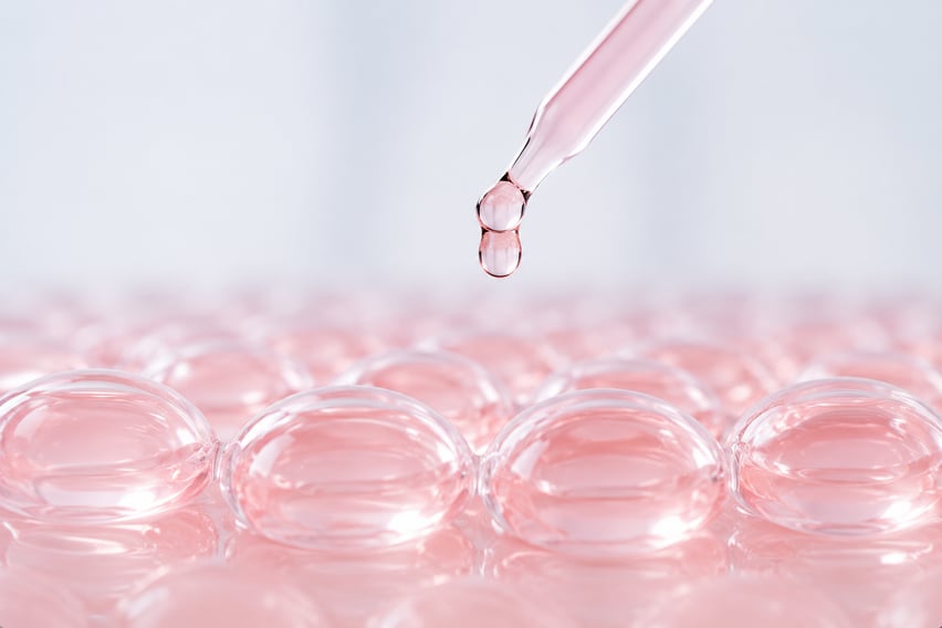 Serum droplet detail